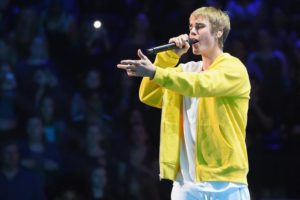 Justin Bieber’s Friends Reportedly Believe He’s Having An Identity Crisis