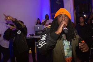 Wale Performs Gospel Rendering Of “Ungrateful & Thankful” In A Bodega
