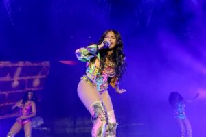 Ashanti Blasts 50 Cent After He Trolls Her For Selling 24 Concert Tickets