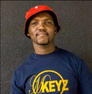 Kelvin Momo – Nomahelele Ft. Mkeys