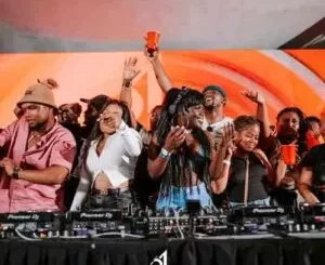Dj Thabithabs – Easy On A Friday Morning Mix