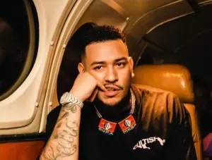 NEWS: AKA reveals “Mass Country” album cover art and release date
